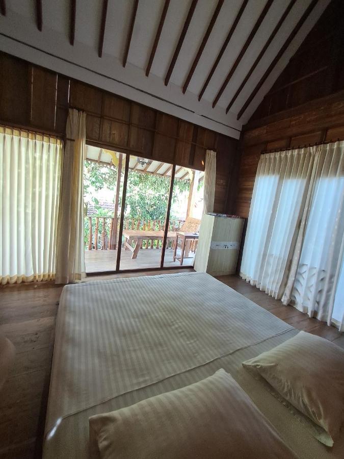 בניוואנגי Diana'S Homestay מראה חיצוני תמונה