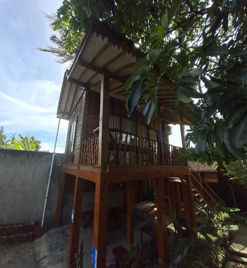 בניוואנגי Diana'S Homestay מראה חיצוני תמונה