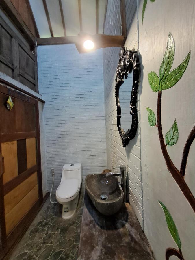 בניוואנגי Diana'S Homestay מראה חיצוני תמונה