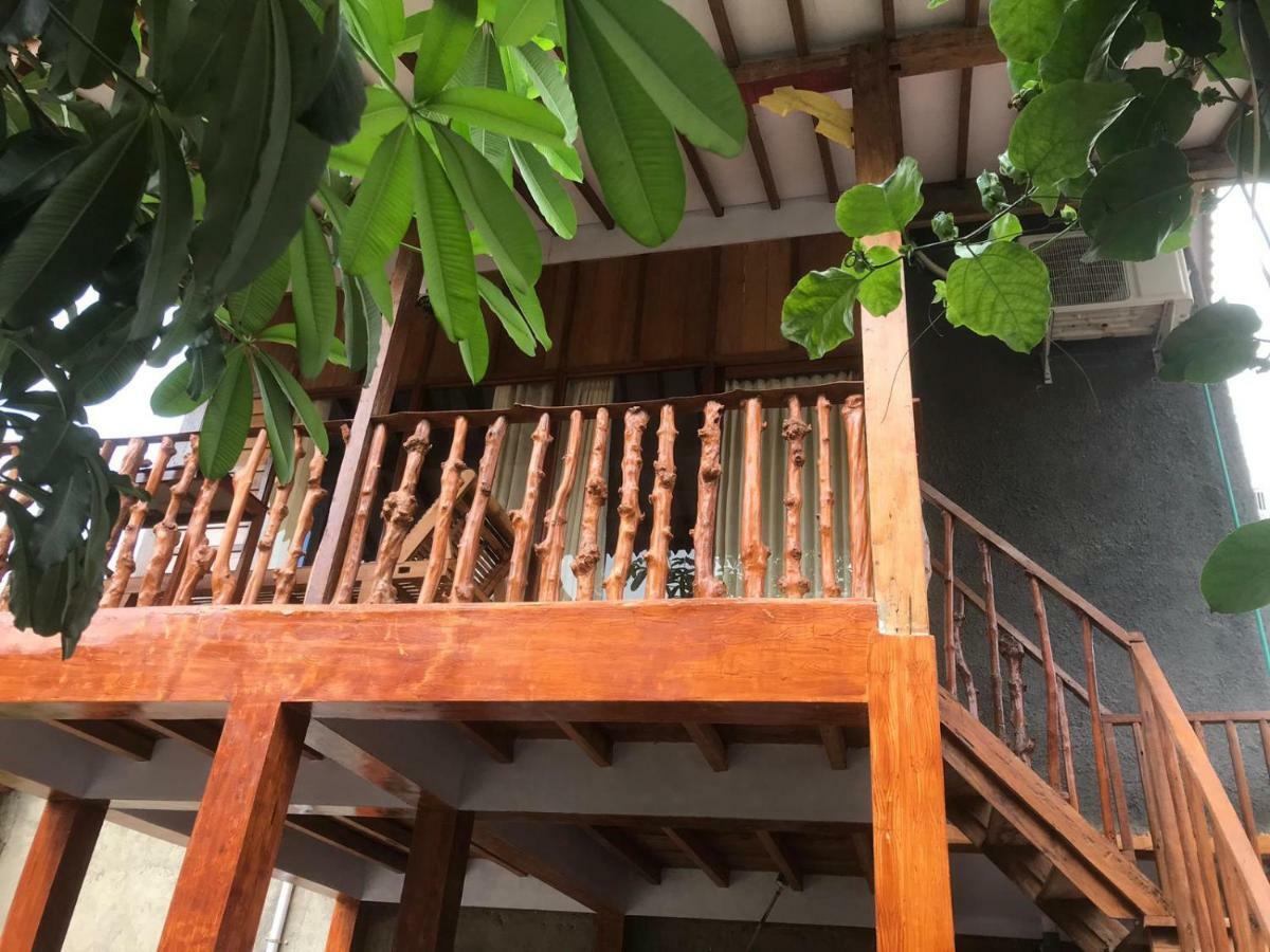 בניוואנגי Diana'S Homestay מראה חיצוני תמונה