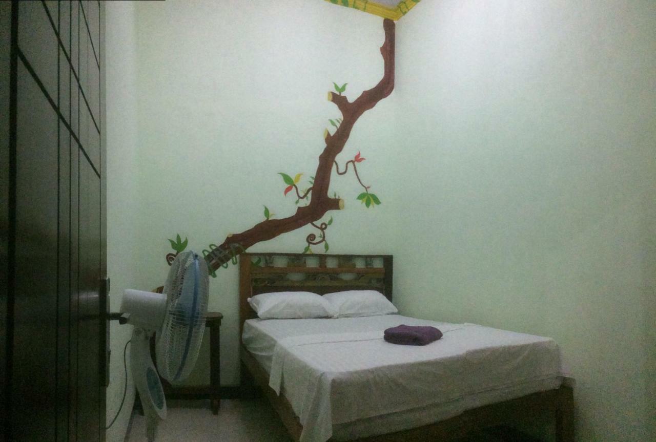 בניוואנגי Diana'S Homestay מראה חיצוני תמונה